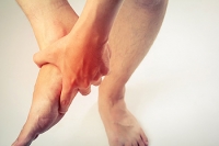 Why Your Feet May Ache at Night
